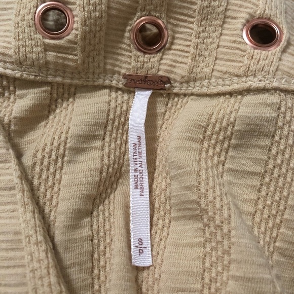 FREE PEOPLE Ice Cold Ribbed Lace Up Top Size S - Picture 7 of 9